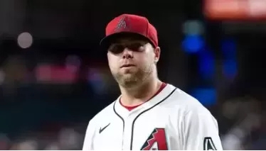 Corbin Burnes to Undergo Tommy John Surgery, Will Miss Rest of Season and Most of 2026
